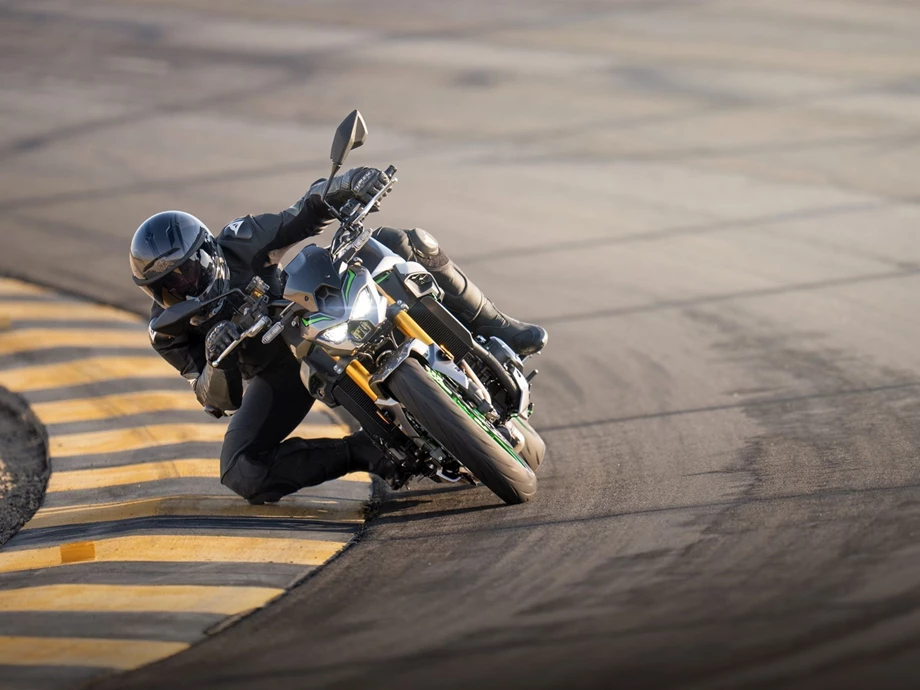 Angebot Kawasaki Z900 SE Bild 3: Angebot Kawasaki Z900 SE