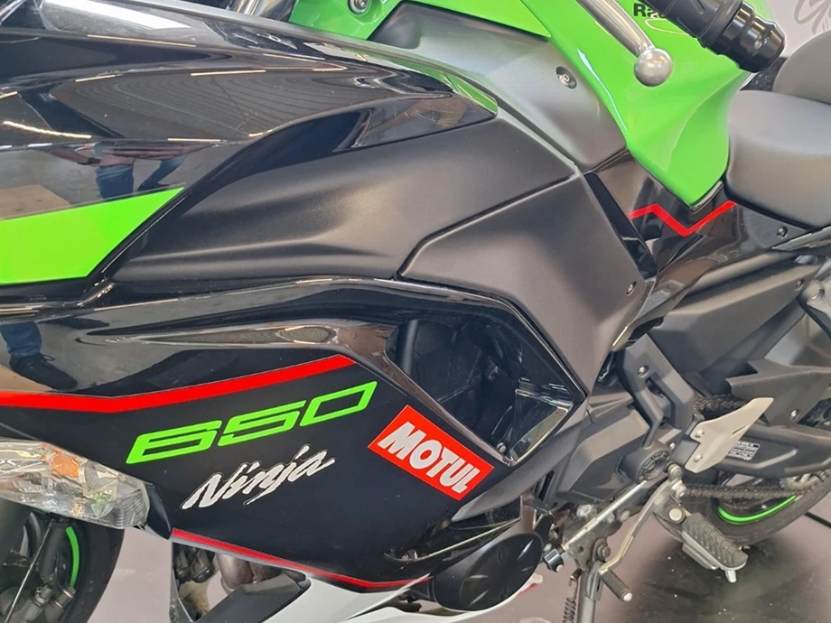 Angebot Kawasaki Ninja 650 Bild 5: Angebot Kawasaki Ninja 650