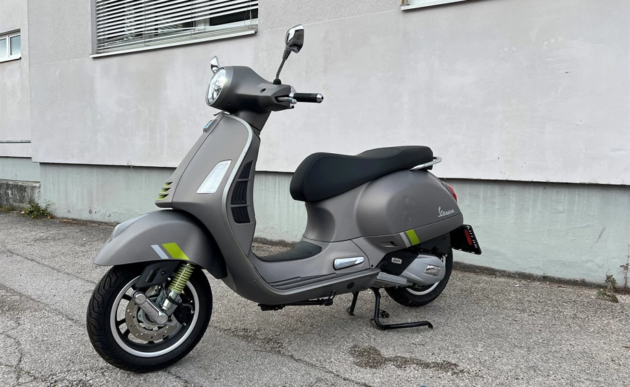 Angebot Vespa GTS 125 Supertech iGET Bild 1: Angebot Vespa GTS 125 Supertech iGET