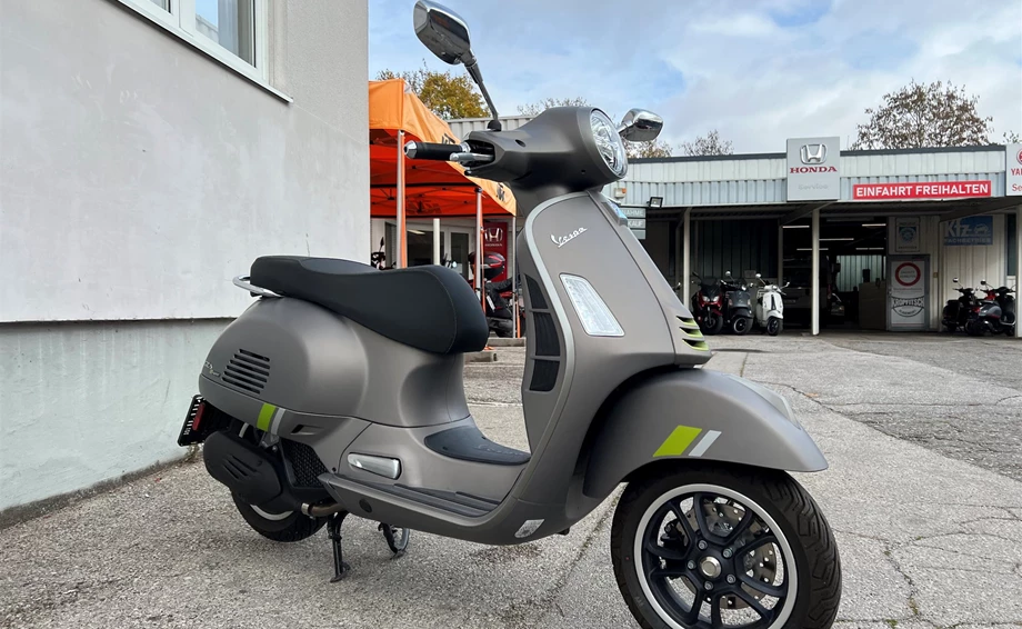Angebot Vespa GTS 125 Supertech iGET Bild 2: Angebot Vespa GTS 125 Supertech iGET