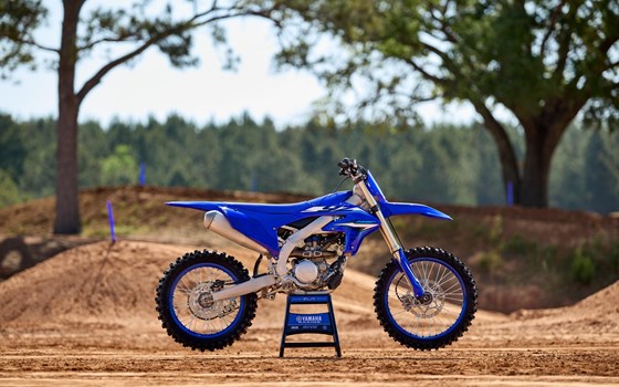 Neufahrzeug Yamaha YZ250F - Bild 3 Neufahrzeug Yamaha YZ250F - Bild 3