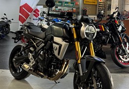 Neumotorrad Suzuki GSX-8T