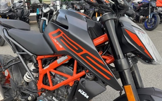 Gebrauchtmotorrad KTM 125 Duke - Bild 2