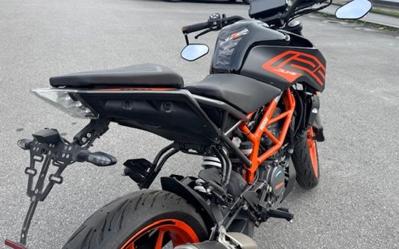 Gebrauchtmotorrad KTM 125 Duke - Bild 2