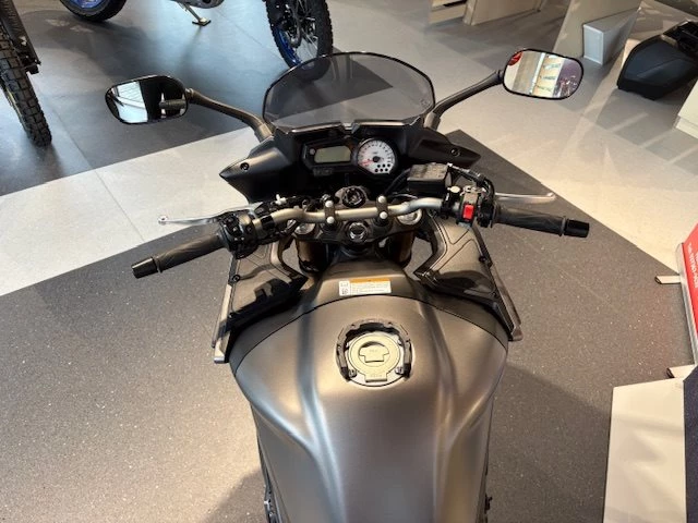 Zum Vergrößern bitte anklicken! Angebot Yamaha FZ-8S Fazer