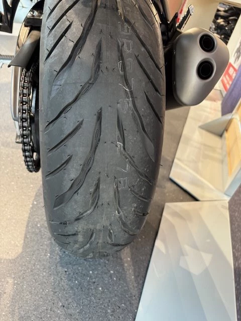 Zum Vergrößern bitte anklicken! Angebot Yamaha FZ-8S Fazer
