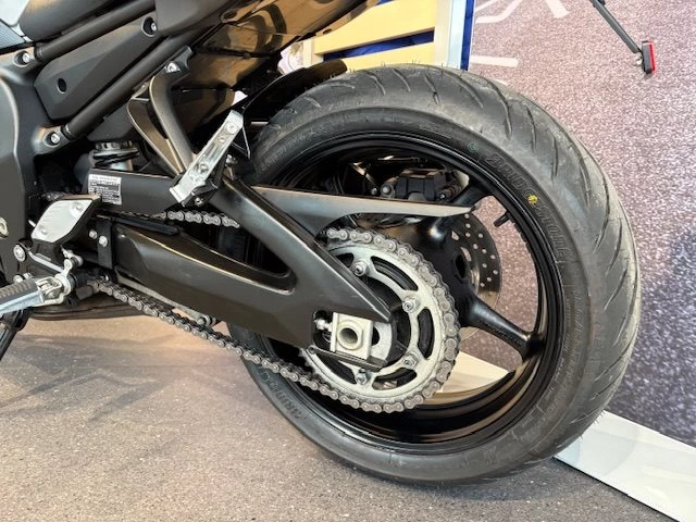 Zum Vergrößern bitte anklicken! Angebot Yamaha FZ-8S Fazer