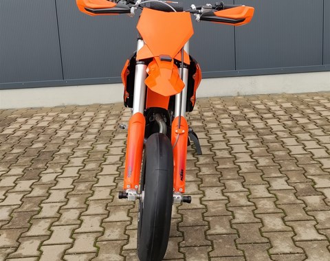 zum Vergrössern bitte anklicken!