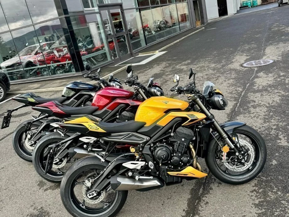 Angebot Triumph Street Triple 765 RS Bild 4: Angebot Triumph Street Triple 765 RS