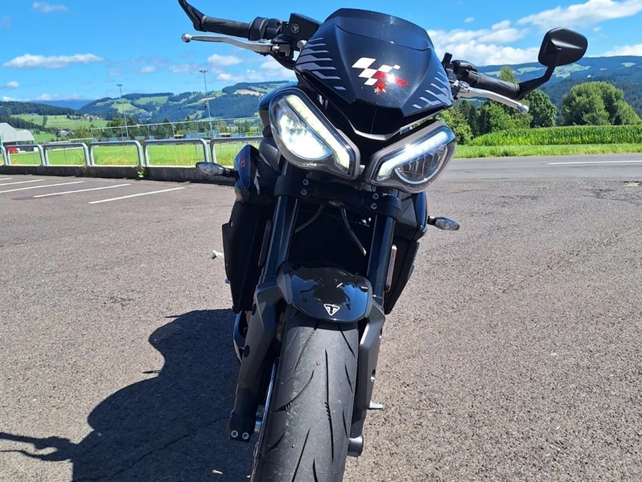 Angebot Triumph Street Triple R Bild 3: Angebot Triumph Street Triple R