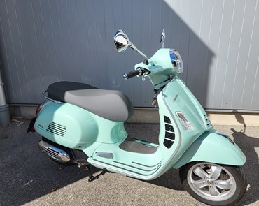 Vespa GTS 125