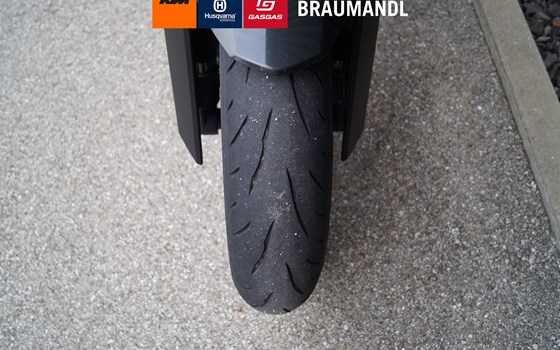Gebrauchtmotorrad KTM 990 Duke - Bild 8 Gebrauchtmotorrad KTM 990 Duke - Bild 8