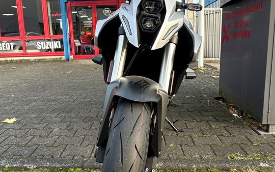 Gebrauchtmotorrad Suzuki GSX-8S - Bild 2