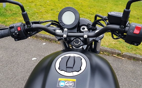 Gebrauchtmotorrad Kawasaki Eliminator 500 - Bild 7