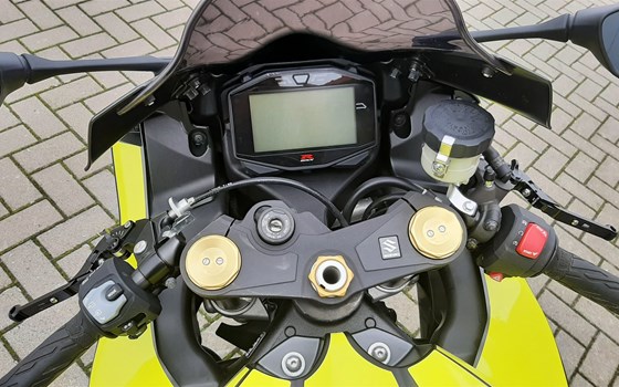 Gebrauchtmotorrad Suzuki GSX-R 1000 - Bild 9