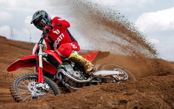 Neufahrzeug Ducati Desmo450 MX - Bild 3