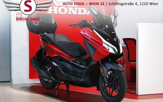 Gebrauchtmotorrad Honda Forza 125 - Bild 1 Gebrauchtmotorrad Honda Forza 125 - Bild 1