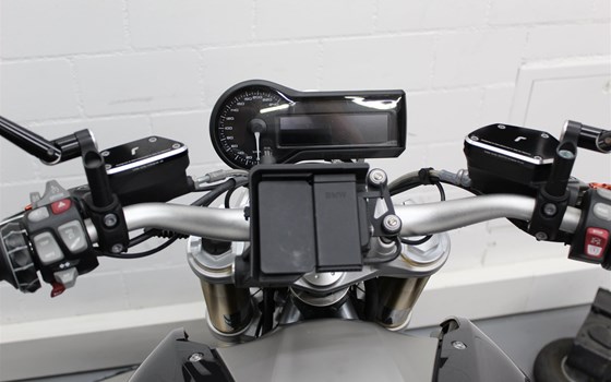 Motorrad Occasion BMW R 1200 R - Bild 9