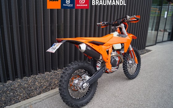 Gebrauchtmotorrad KTM 450 EXC-F CHAMPION EDITION - Bild 2 Gebrauchtmotorrad KTM 450 EXC-F CHAMPION EDITION - Bild 2