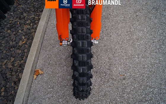 Gebrauchtmotorrad KTM 450 EXC-F CHAMPION EDITION - Bild 7 Gebrauchtmotorrad KTM 450 EXC-F CHAMPION EDITION - Bild 7
