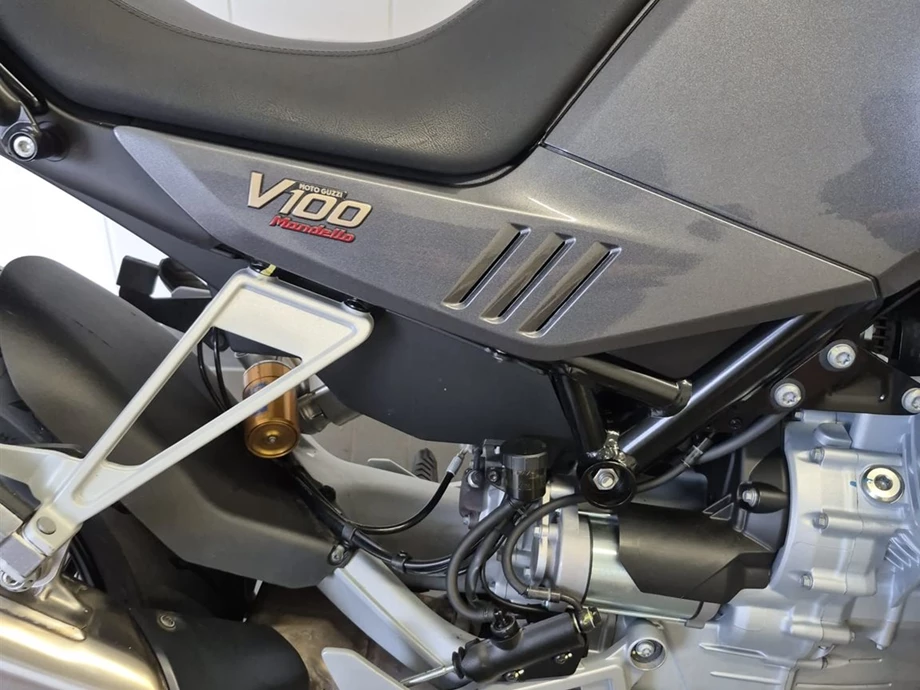 Angebot Moto Guzzi V100 Mandello S Bild 8: Angebot Moto Guzzi V100 Mandello S