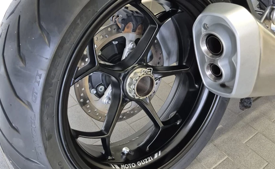 Angebot Moto Guzzi V100 Mandello S Bild 10: Angebot Moto Guzzi V100 Mandello S