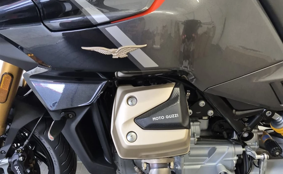 Angebot Moto Guzzi V100 Mandello S Bild 14: Angebot Moto Guzzi V100 Mandello S