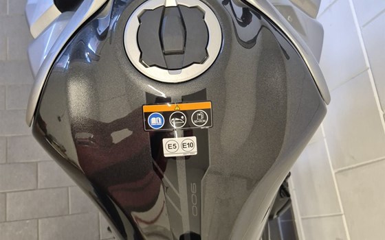 Gebrauchtmotorrad Kawasaki Z900 - Bild 3