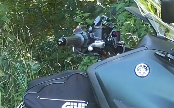 Gebrauchtmotorrad Yamaha TMAX 560 Tech Max - Bild 7 Gebrauchtmotorrad Yamaha TMAX 560 Tech Max - Bild 7