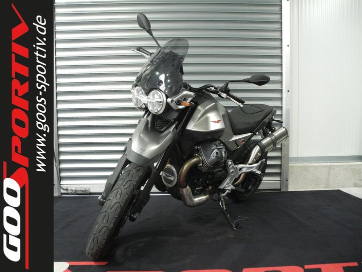 Moto Guzzi V85 Strada