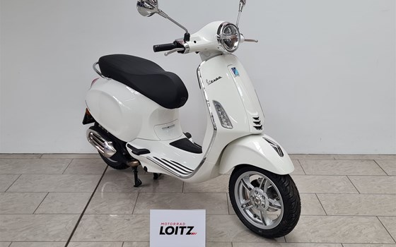 Gebrauchtmotorrad Vespa Primavera 50 2T - Bild 1 Gebrauchtmotorrad Vespa Primavera 50 2T - Bild 1