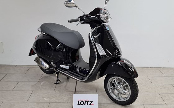 Gebrauchtmotorrad Vespa GTS 310 - Bild 1 Gebrauchtmotorrad Vespa GTS 310 - Bild 1