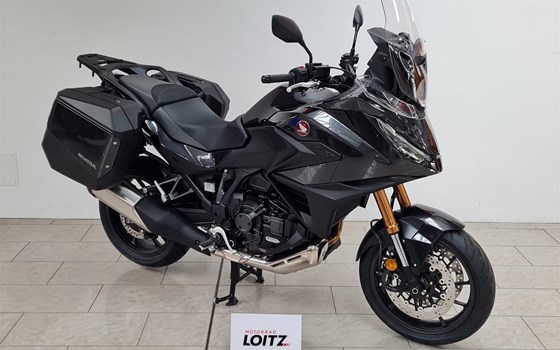 Gebrauchtmotorrad Honda NT1100 DCT - Bild 1