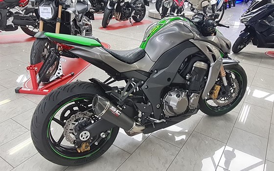 Gebrauchtmotorrad Kawasaki Z1000 - Bild 2 Gebrauchtmotorrad Kawasaki Z1000 - Bild 2