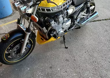 Gebrauchte Yamaha XJR 1300 Gebrauchte Yamaha XJR 1300