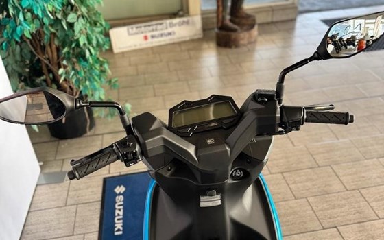 Neufahrzeug Kymco Super 8 R 50i - Bild 4