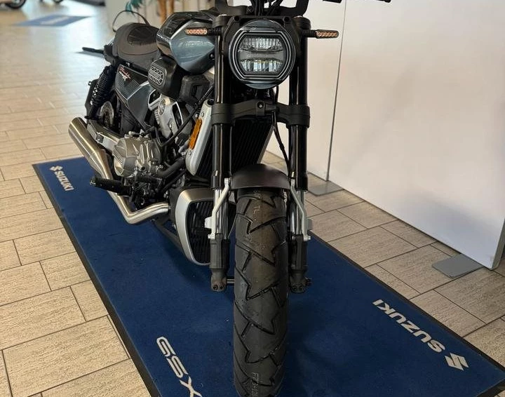 Angebot Hyosung GV 125 X ABS Bild 3: Angebot Hyosung GV 125 X ABS