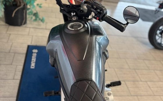 Neufahrzeug Hyosung GV 125 X ABS - Bild 5