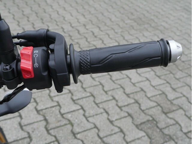 Angebot Yamaha XSR125 Legacy Bild 16: Angebot Yamaha XSR125 Legacy