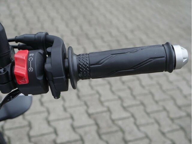 Angebot Yamaha XSR125 Bild 18: Angebot Yamaha XSR125