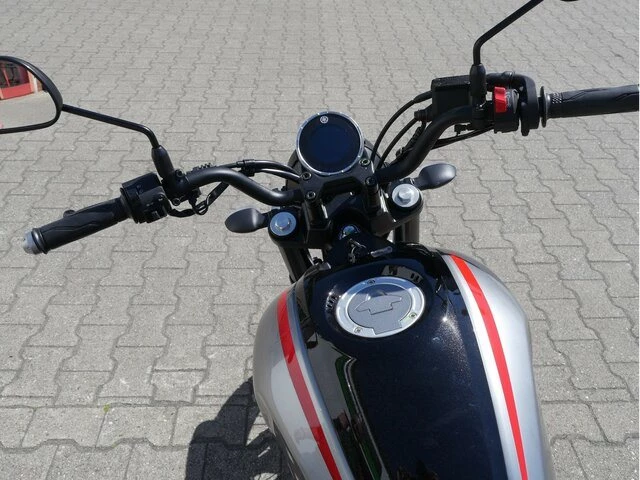 Angebot Yamaha XSR125 Legacy Bild 14: Angebot Yamaha XSR125 Legacy