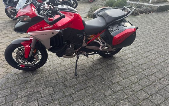 Gebrauchtmotorrad Ducati Multistrada V4 S - Bild 3