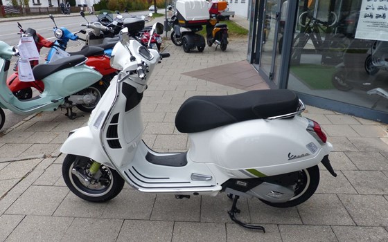 Neufahrzeug Vespa GTS 125 Supertech iGET - Bild 10