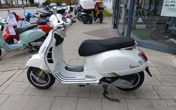Neufahrzeug Vespa GTS 125 Supertech iGET - Bild 9