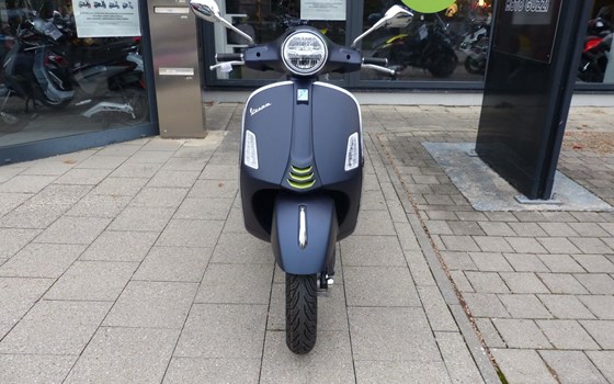 Neufahrzeug Vespa GTS 310 SuperSport - Bild 1