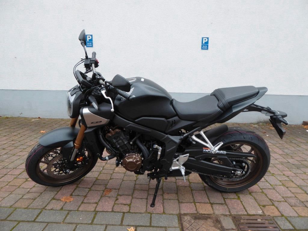 Honda CB650R<br />CB 650 R *E-Clutch* (Finanzierung möglich)