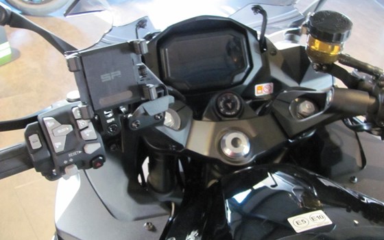 Neufahrzeug Kawasaki Ninja 1100SX SE - Bild 7
