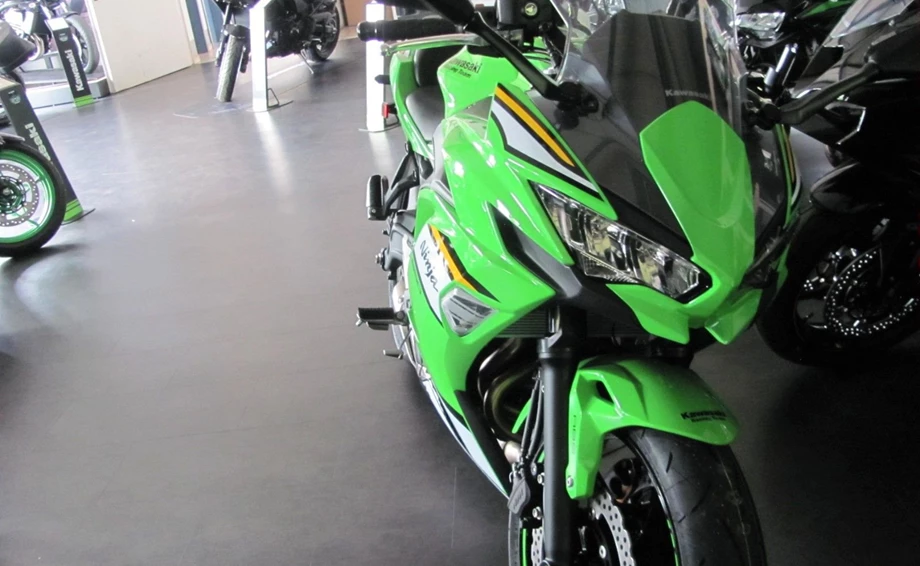 Angebot Kawasaki Ninja 650 Bild 2: Angebot Kawasaki Ninja 650