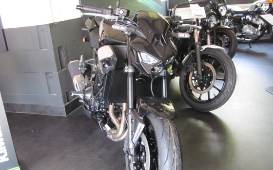 Neufahrzeug Kawasaki Z900 70kW - Bild 2