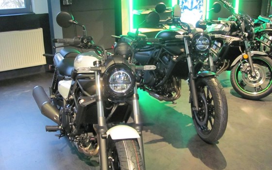 Gebrauchtmotorrad Kawasaki Eliminator 500 - Bild 10